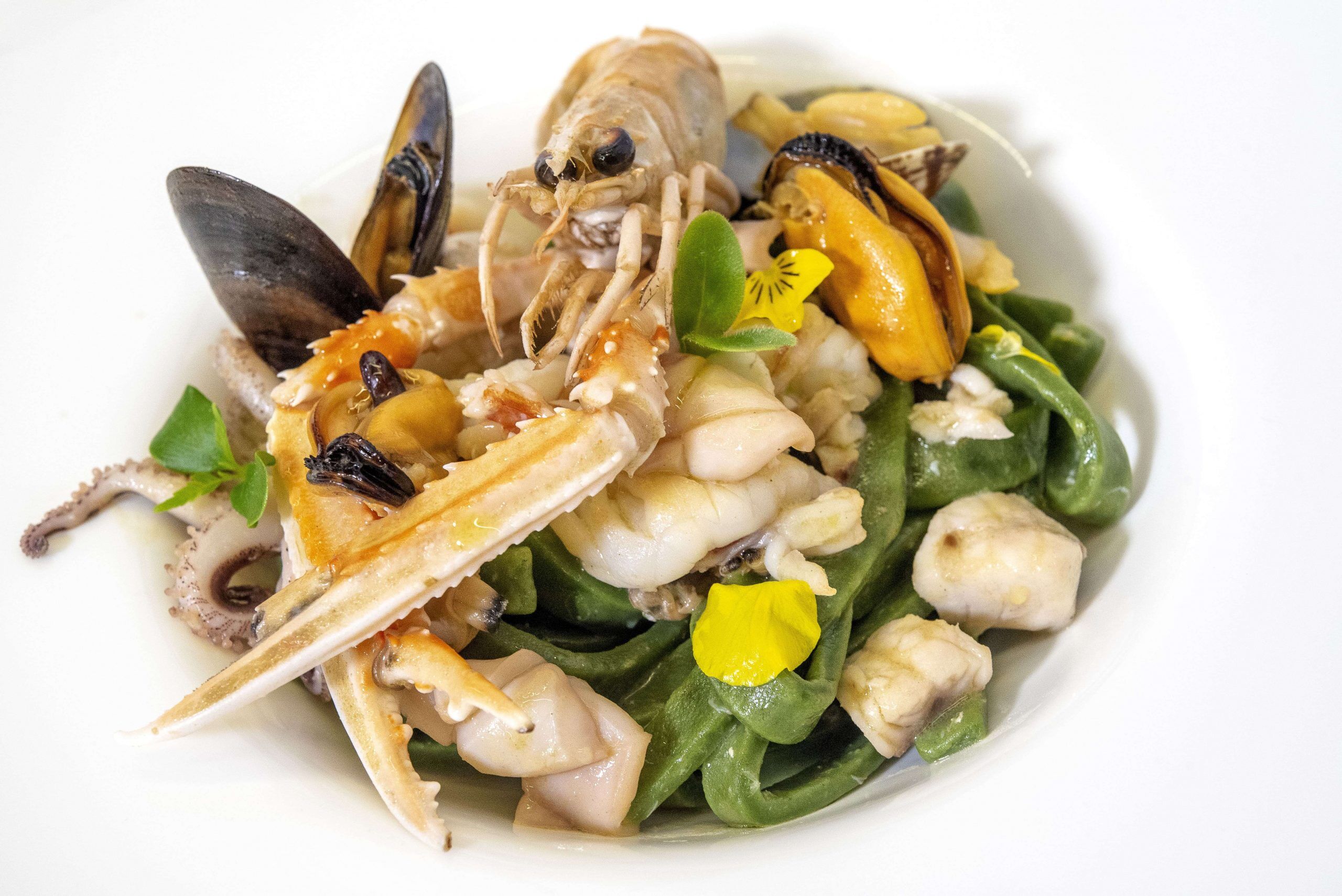 Pasta fresca LdM tagliatelle verdi pesce seafood